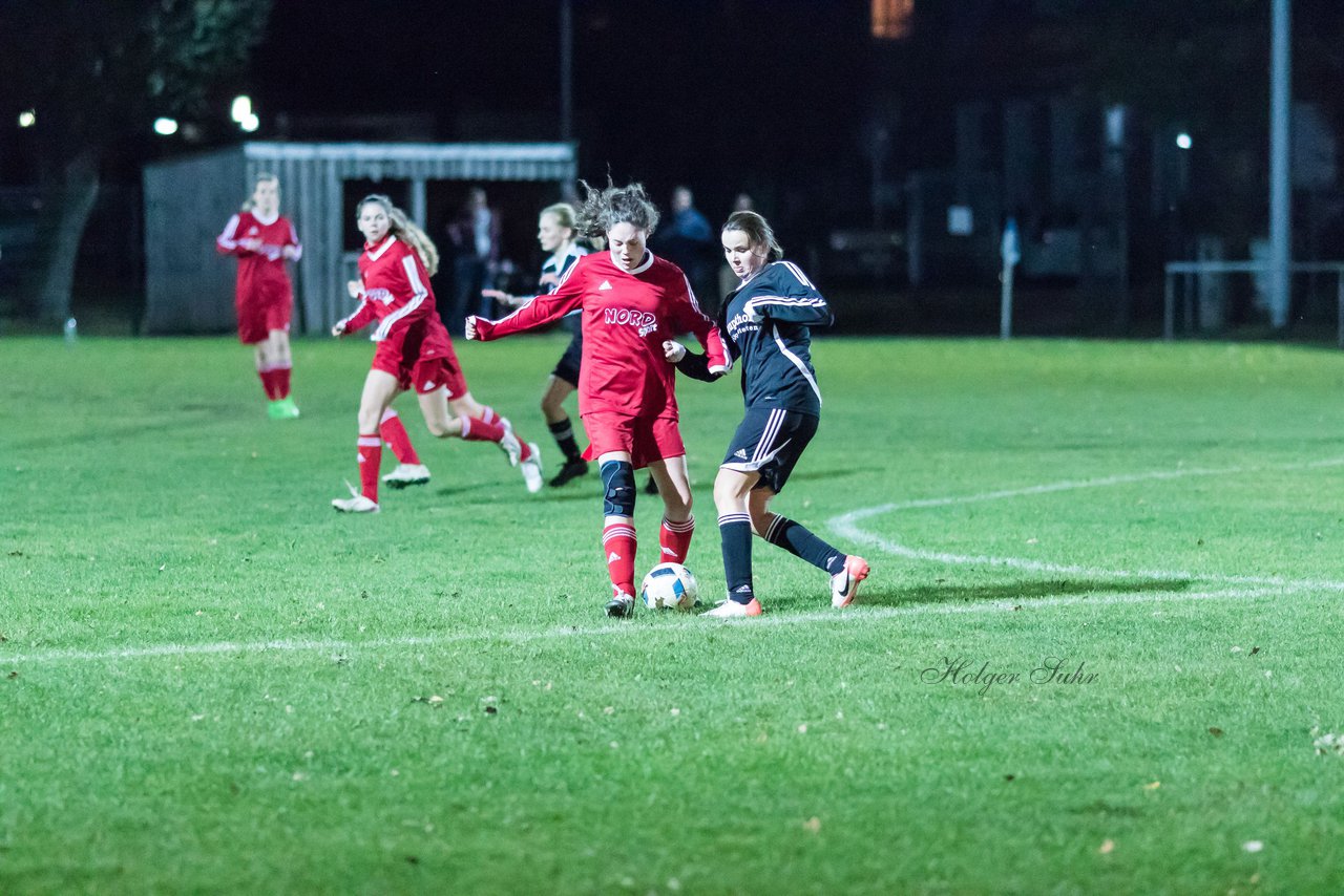 Bild 198 - Frauen SG Krempe/ETSV F. Glueckstadt - TSV Heiligenstedten : Ergebnis: 8:0